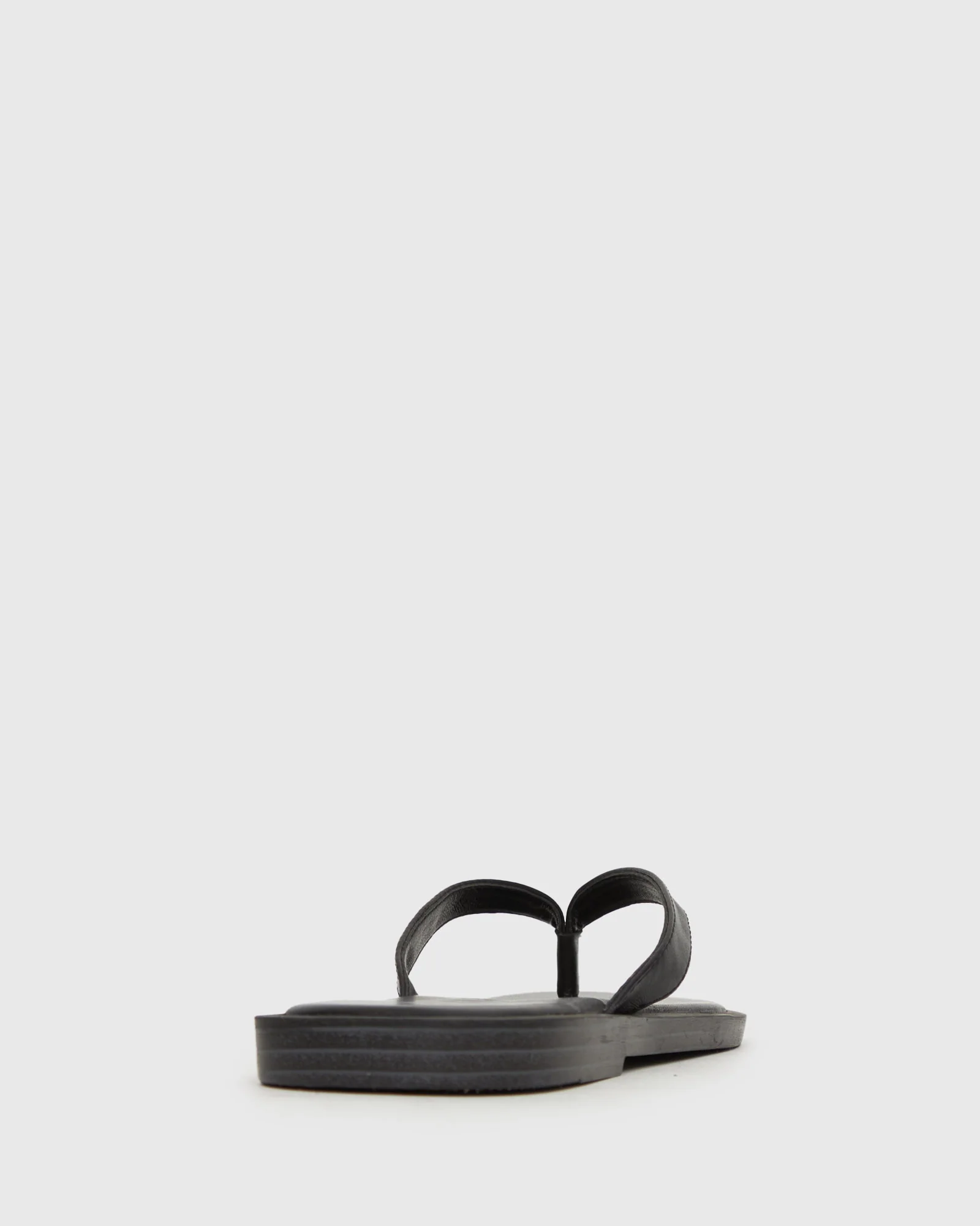 CRUSH Leather Thong Sandals - Image 4