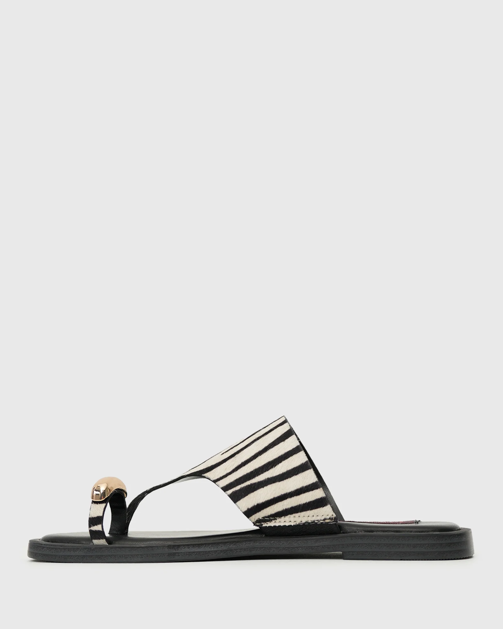 DOLPHIN Leather Thong Sandals - Image 4