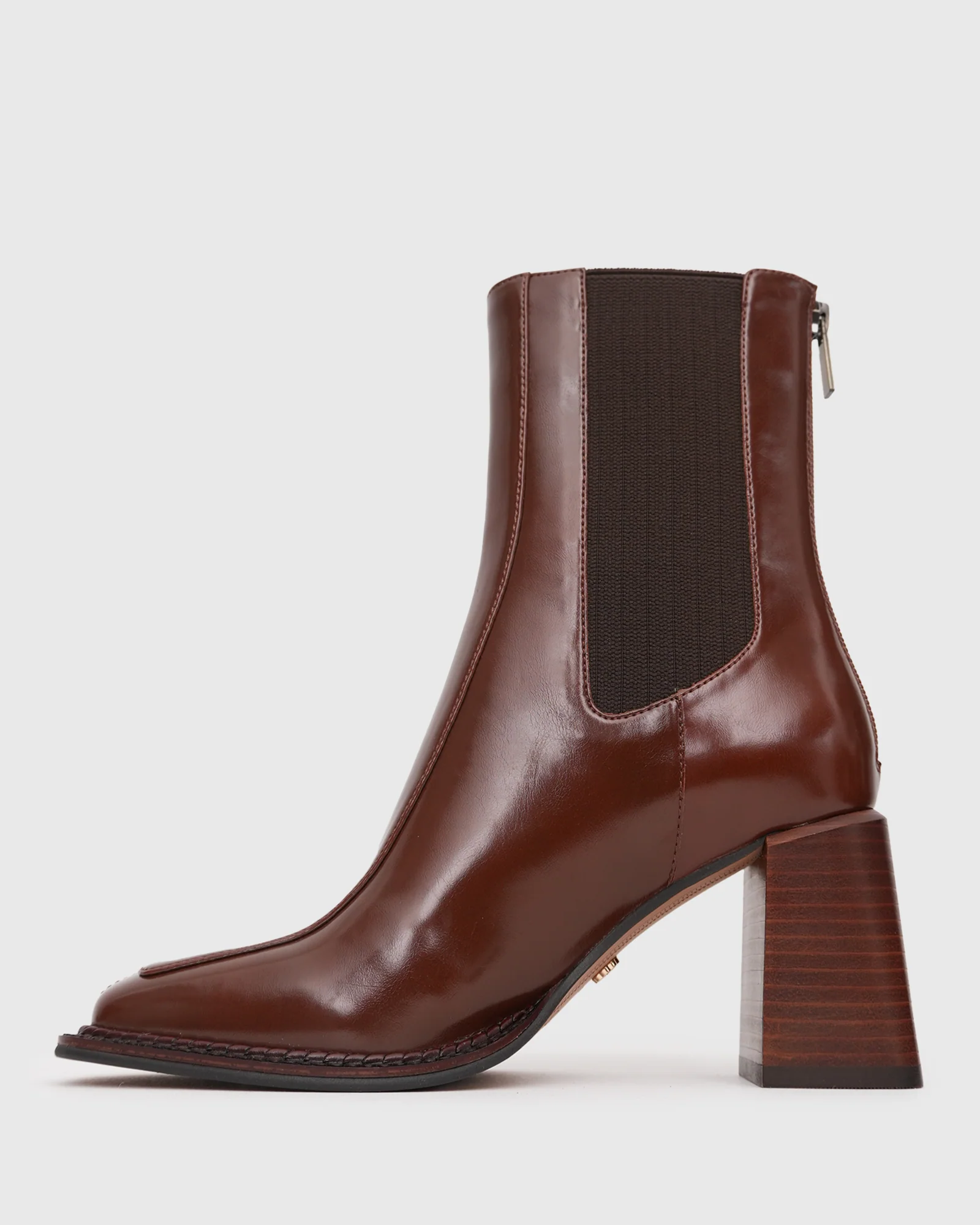 DOWNTOWN Block Heel Chelsea Boots - Image 3