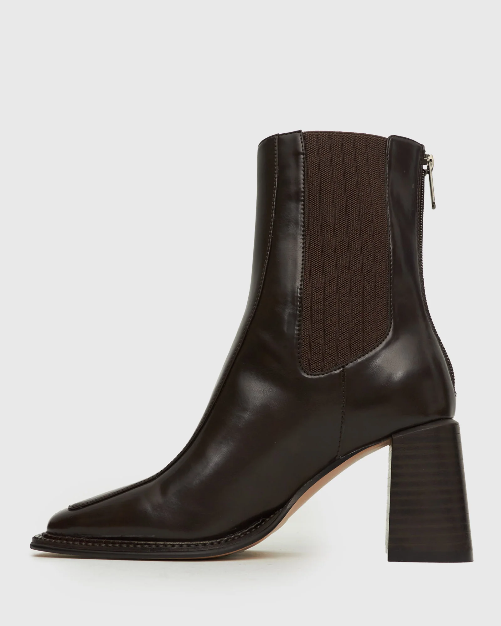DOWNTOWN Block Heel Chelsea Boots - Image 3