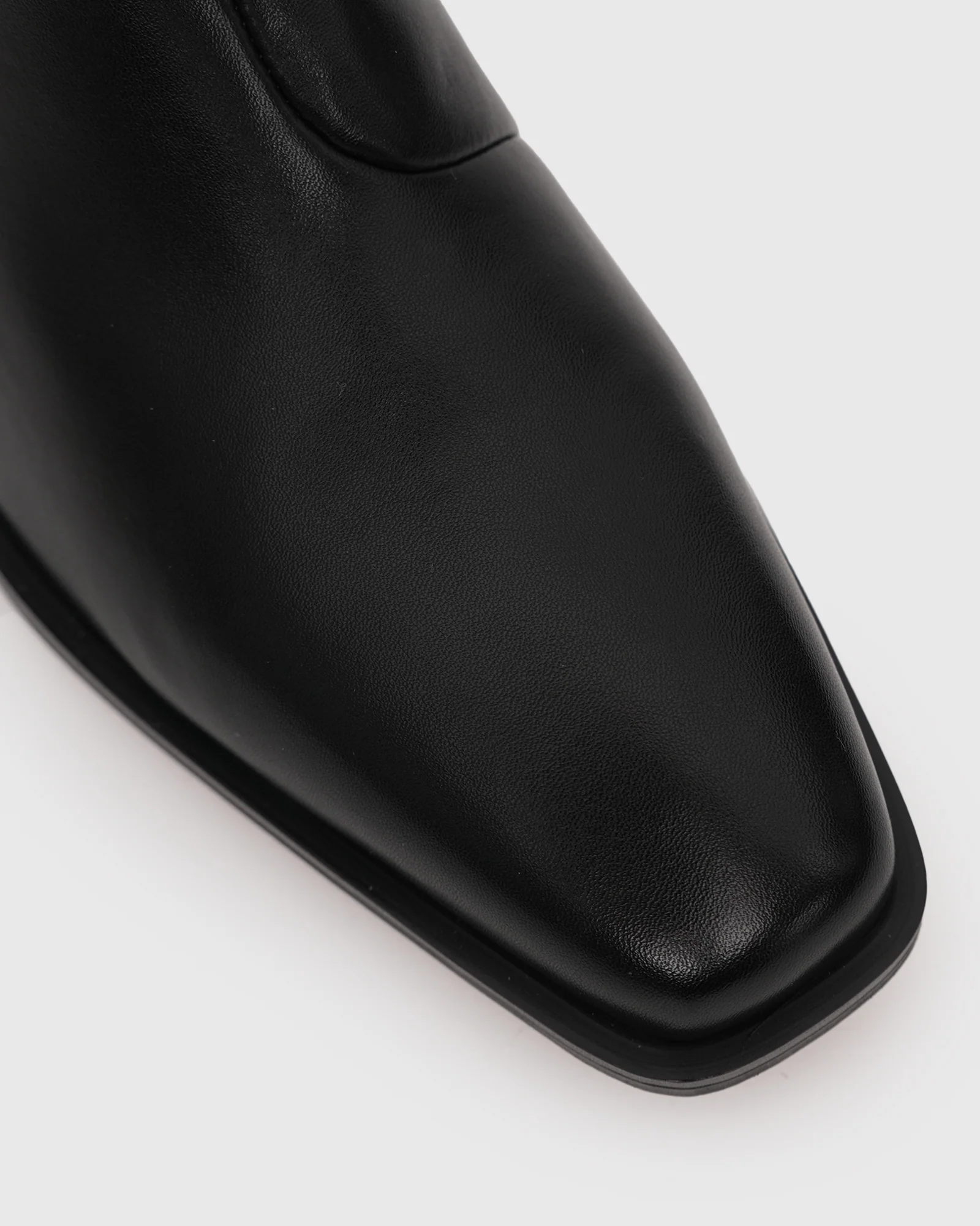 DUSTY Square Toe Chelsea Boots - Image 4
