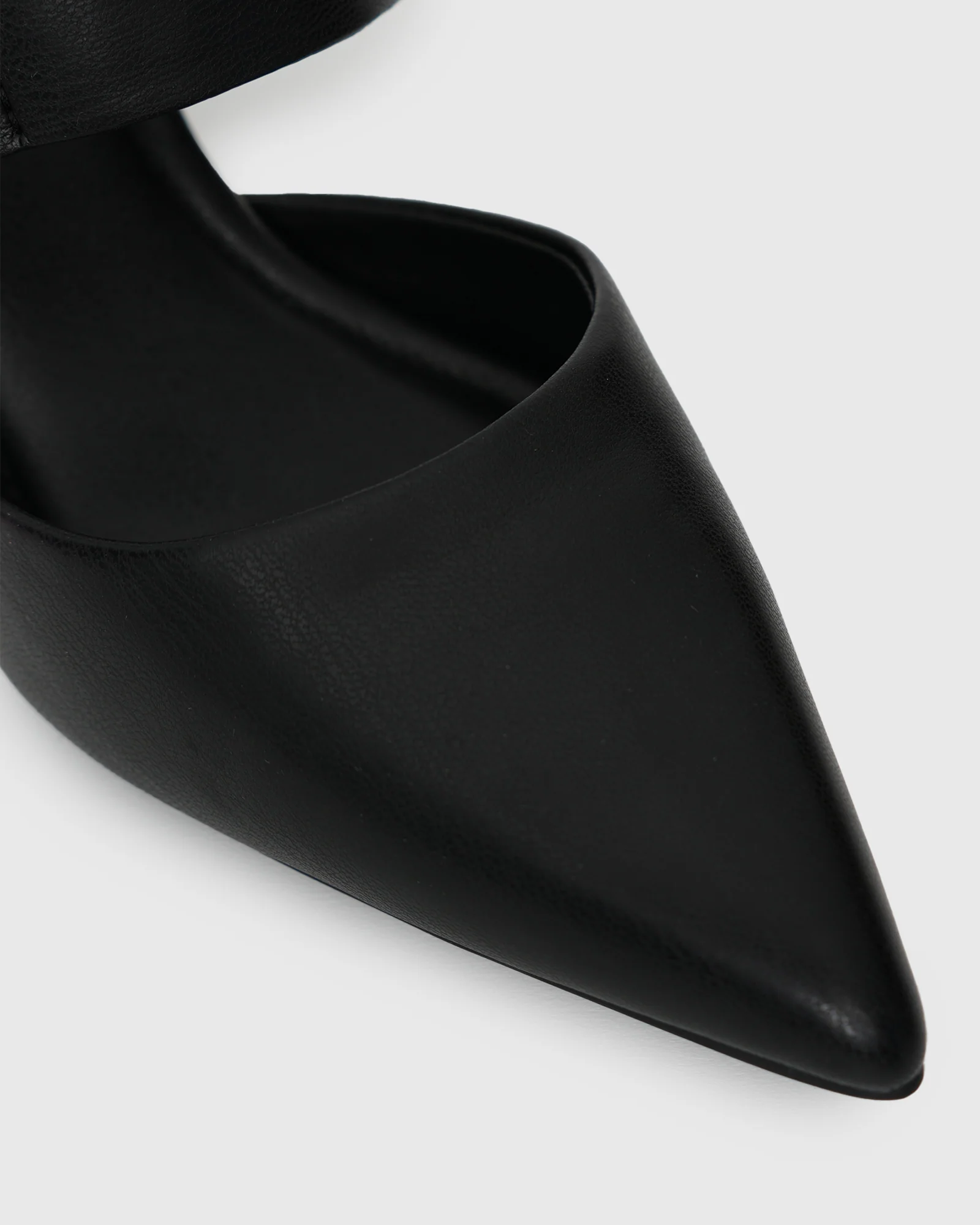 FREDRICK Block Heel Point Toe Mules - Image 2
