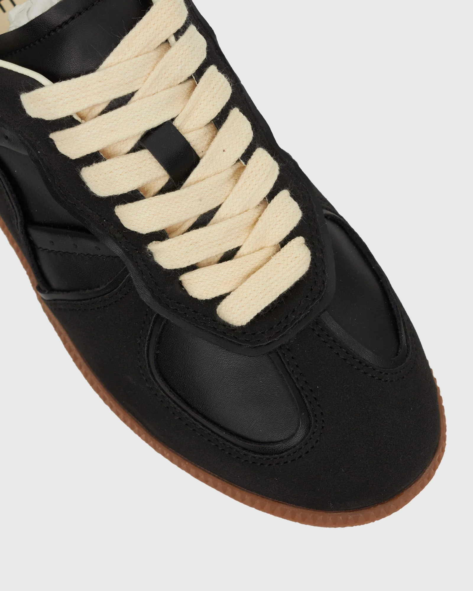 JUNE Low-Top Sneakers - Image 3