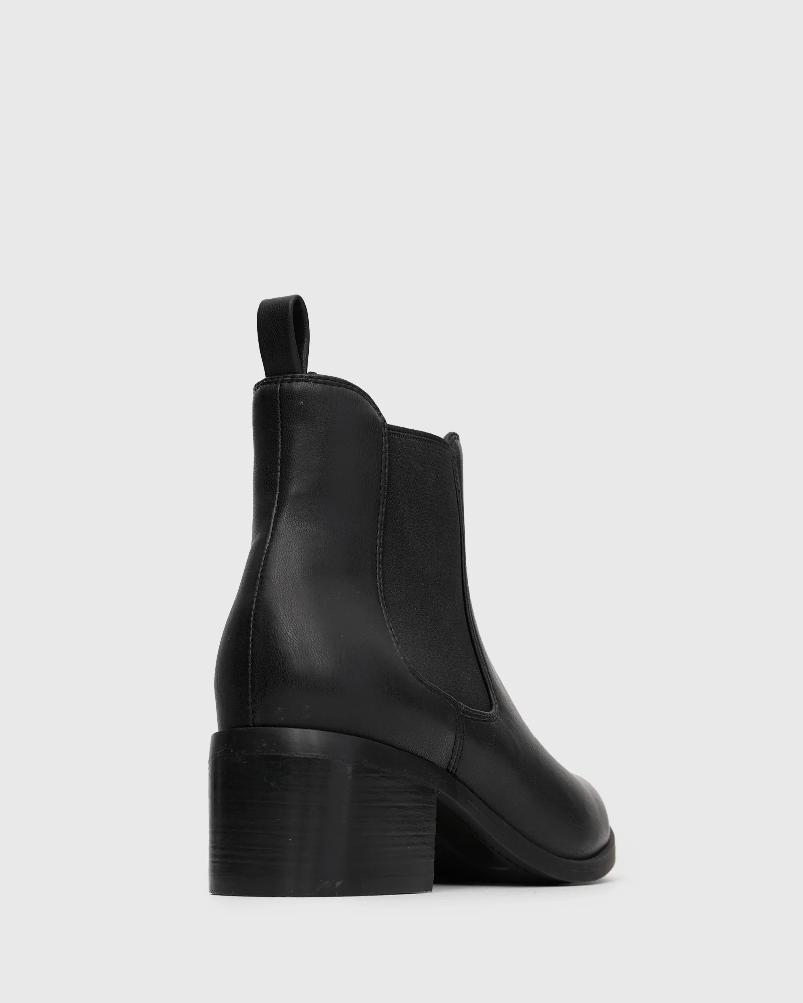 LEIGH Block Heel Chelsea Boots - Image 4