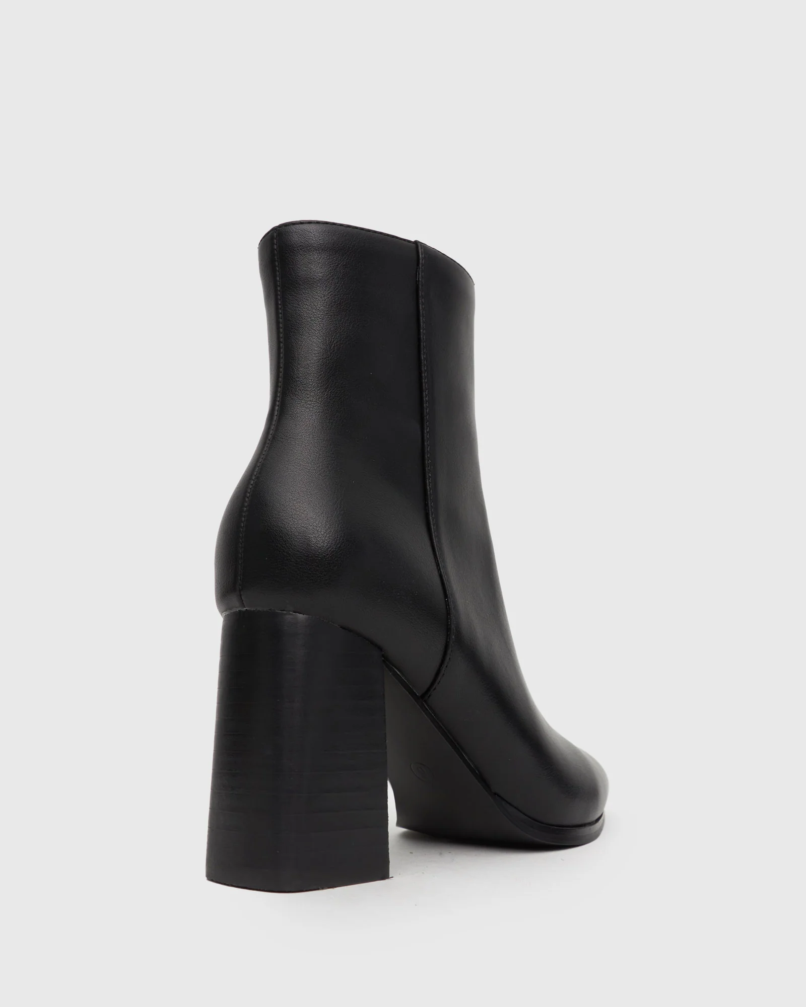MAX Pointed Toe Ankle Boots - Image 4