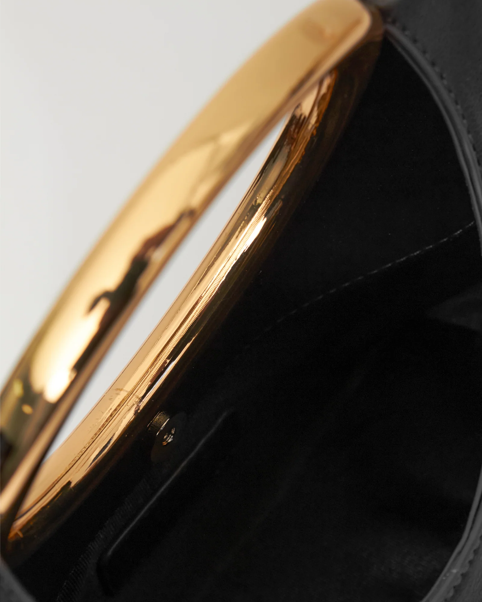 MELROSE Ring Top-Handle Bag - Image 4