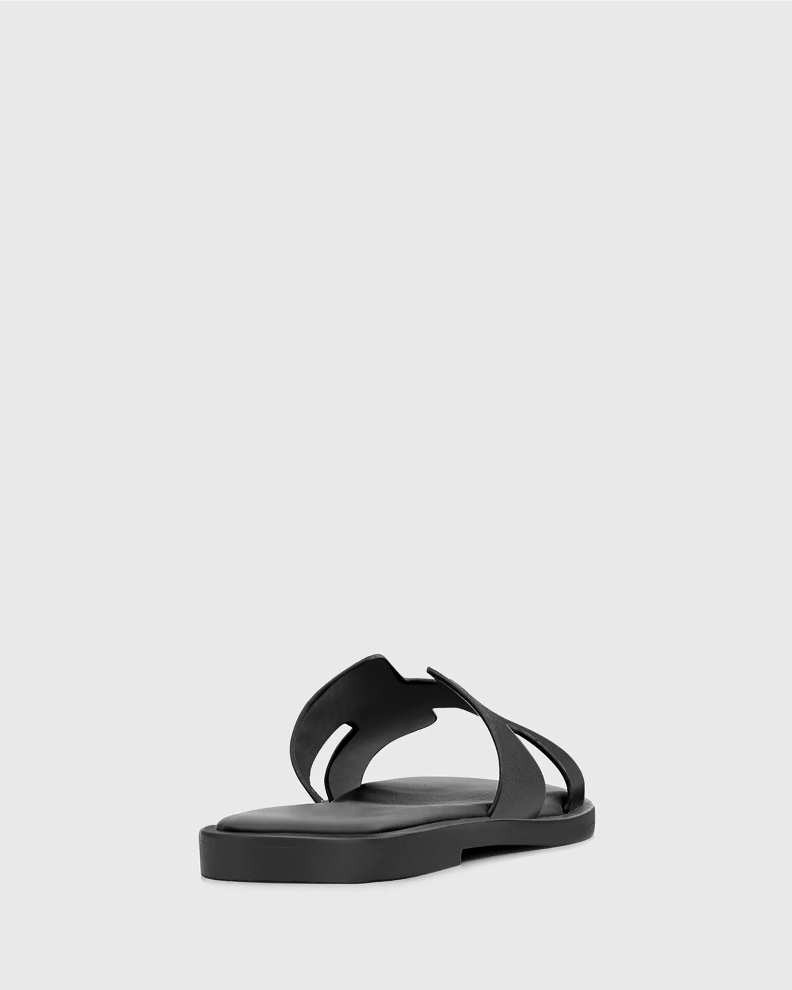VIV Leather Flat Sandals - Image 6