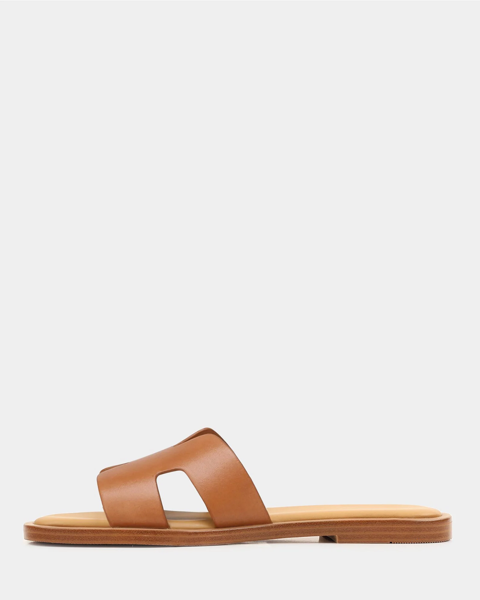 VIV Leather Flat Sandals - Image 4