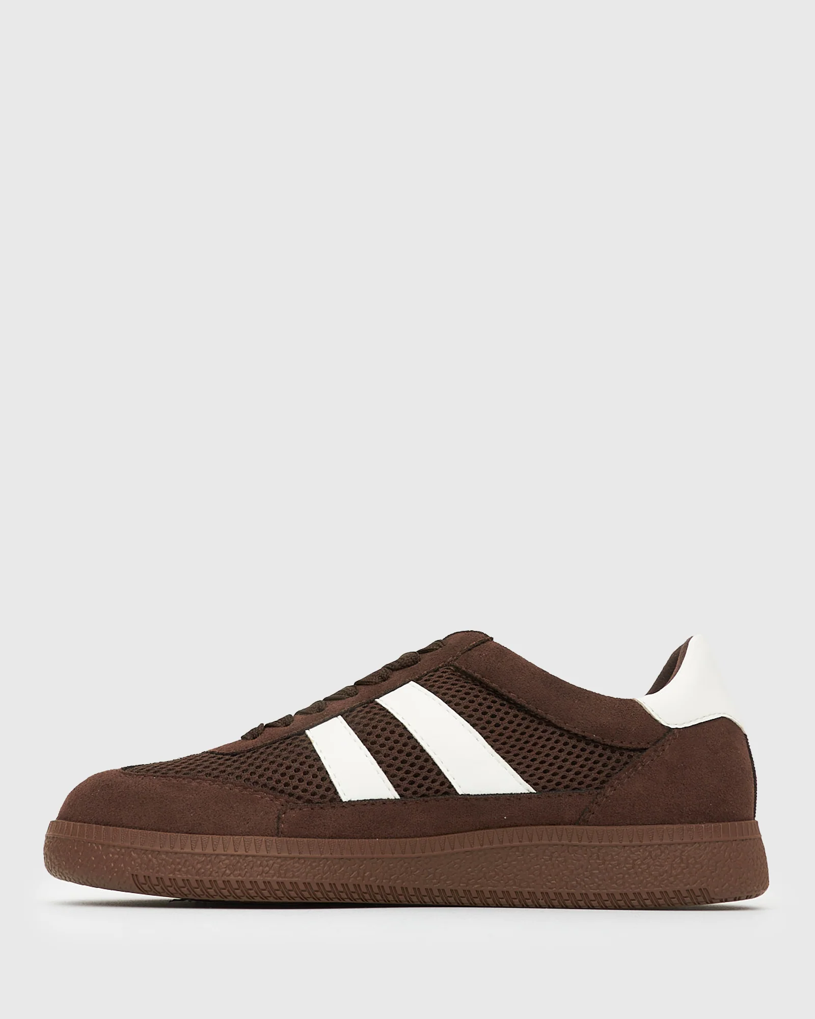 Wider Fit BERKLEIGH Lace-Up Casual Sneakers - Image 3