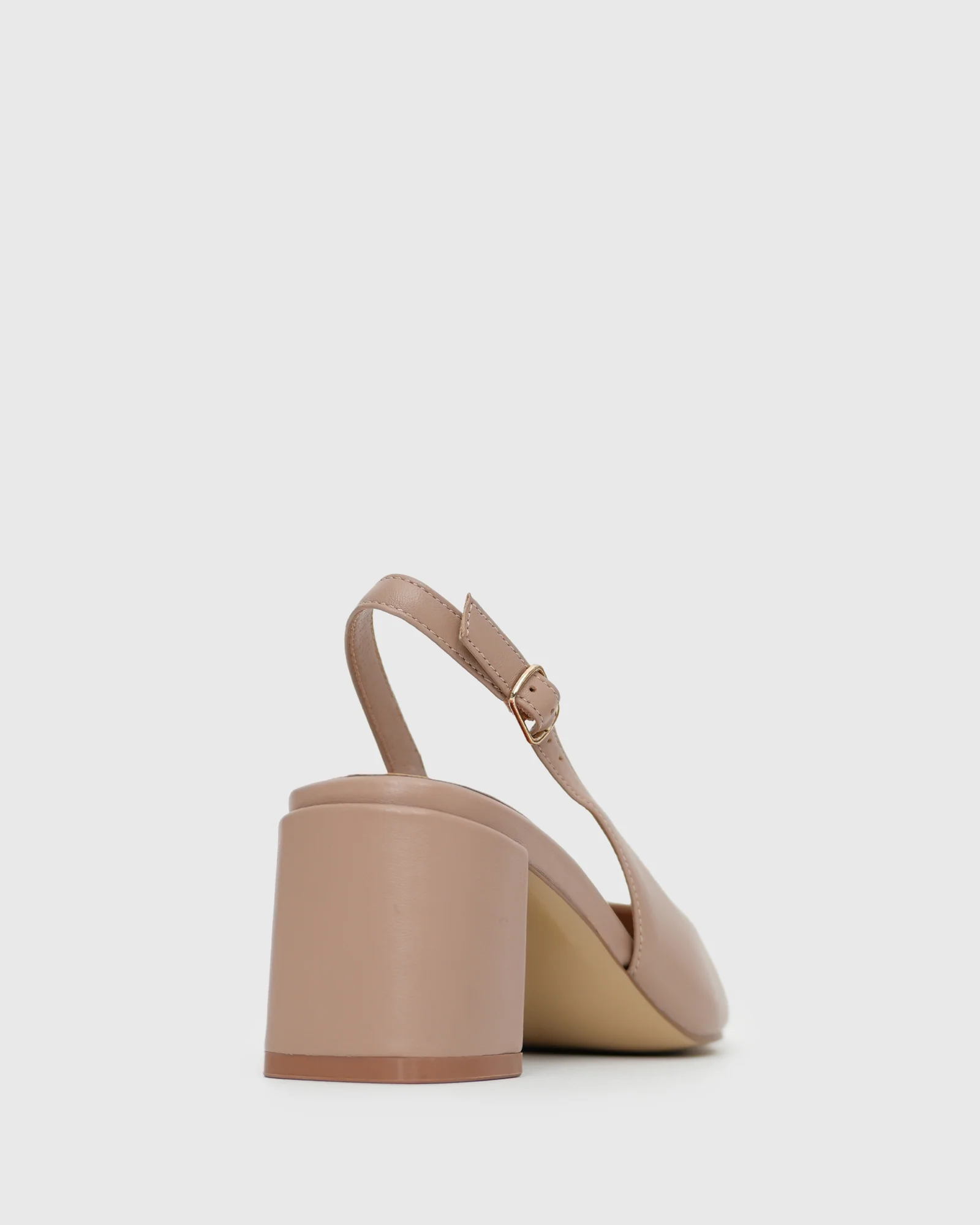 Wider Fit KENDRA Leather Pointed Toe Slingback Pumps - Image 4
